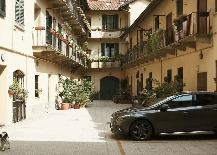 Comecasa Bright Flat With Private Terrace Διαμέρισμα *